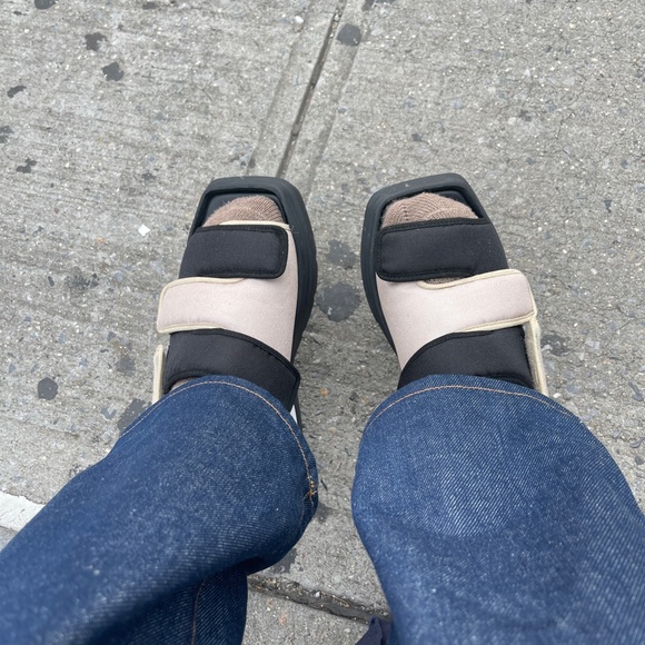 Maison Kitsune Multi Strap Sandals Womens 8.5 - Picture 11 of 15